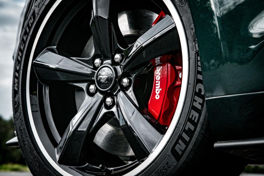 Колеса Ford Mustang Bullitt 2018 года  (EU) (фото 20 из 50)